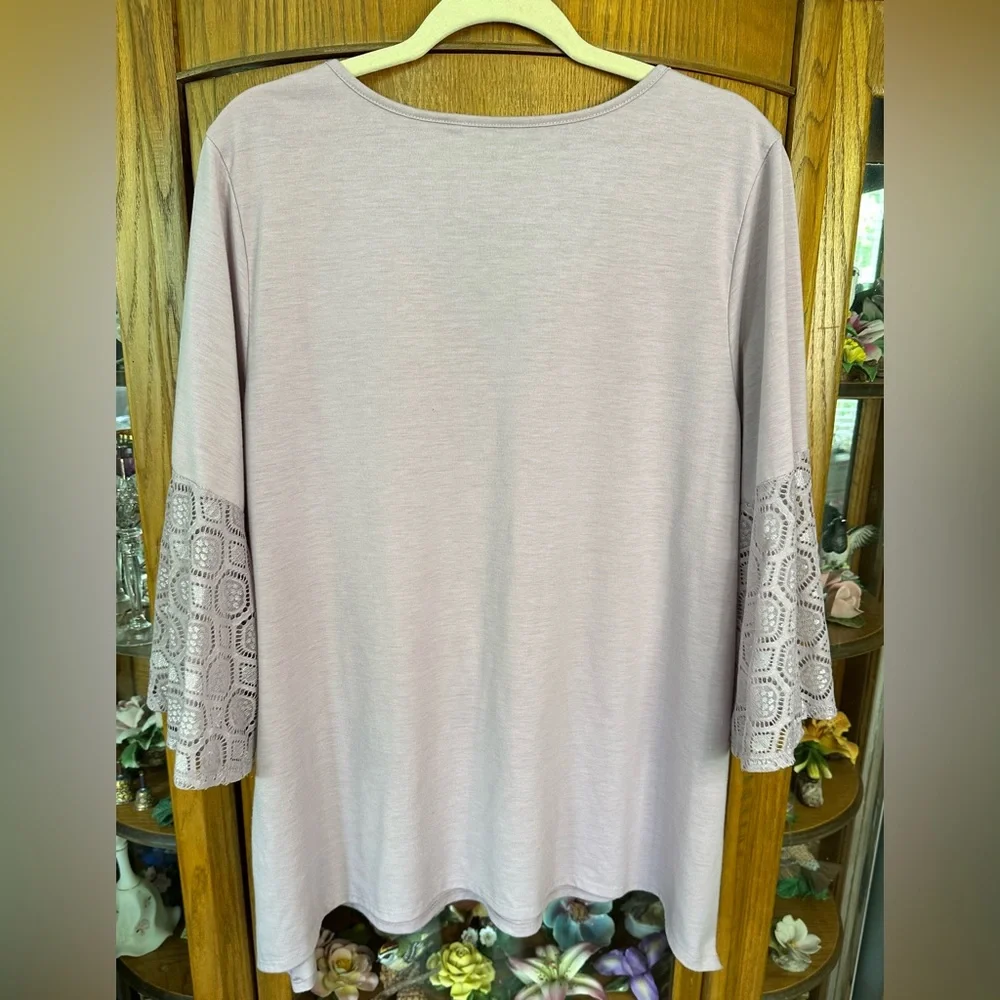 Zac & Rachel Purple Lace Bell Sleeve Size 1X - Picture 4 of 10